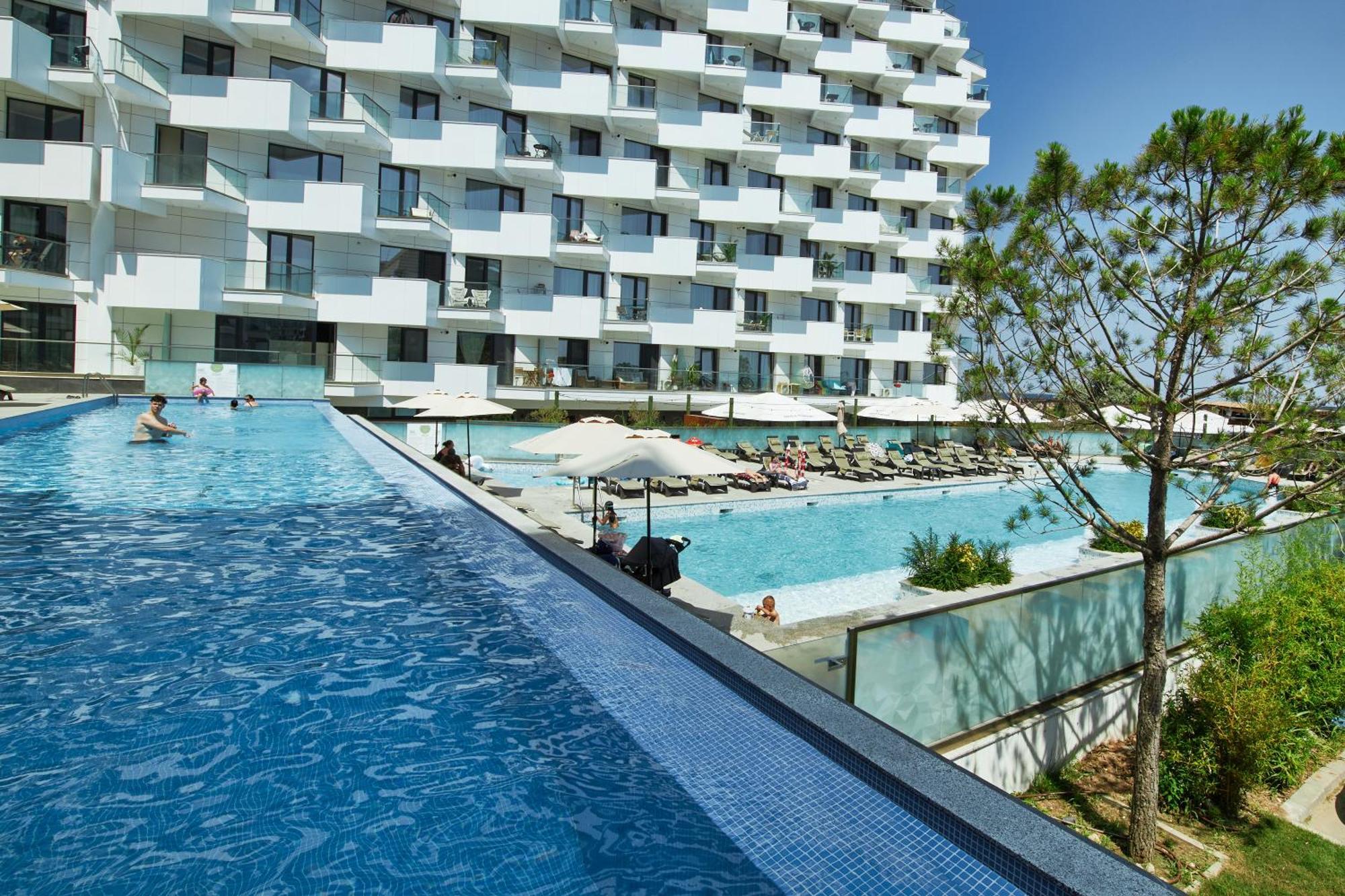 Golden Infinity Apartment Navodari Exterior photo